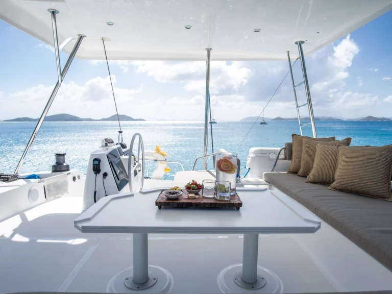 Bootsverleih Bali SERENITY 4.8 Britische Jungferninseln Samboat