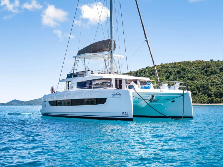 Yacht mit oder ohne Skipper Bali mieten in Saint Thomas Island