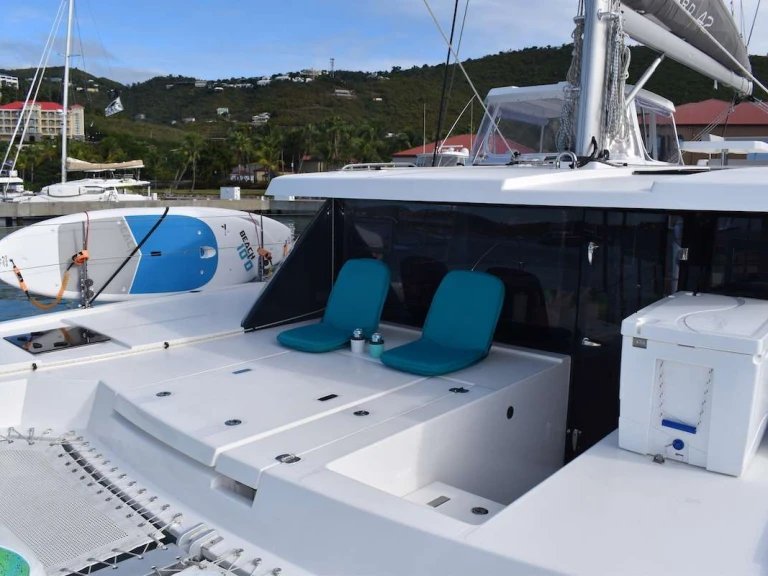 Boot mieten Saint Thomas Island günstig BELIEVEN