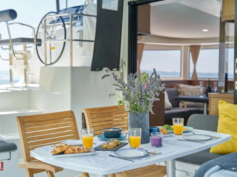 Vermietung Yacht Lagoon mit Führerschein
