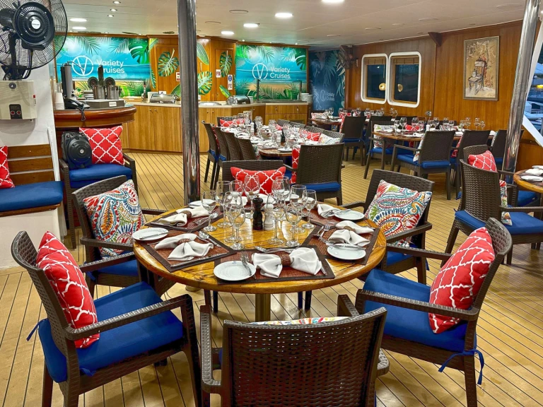 Yacht mit oder ohne Skipper Custom mieten in Papeete