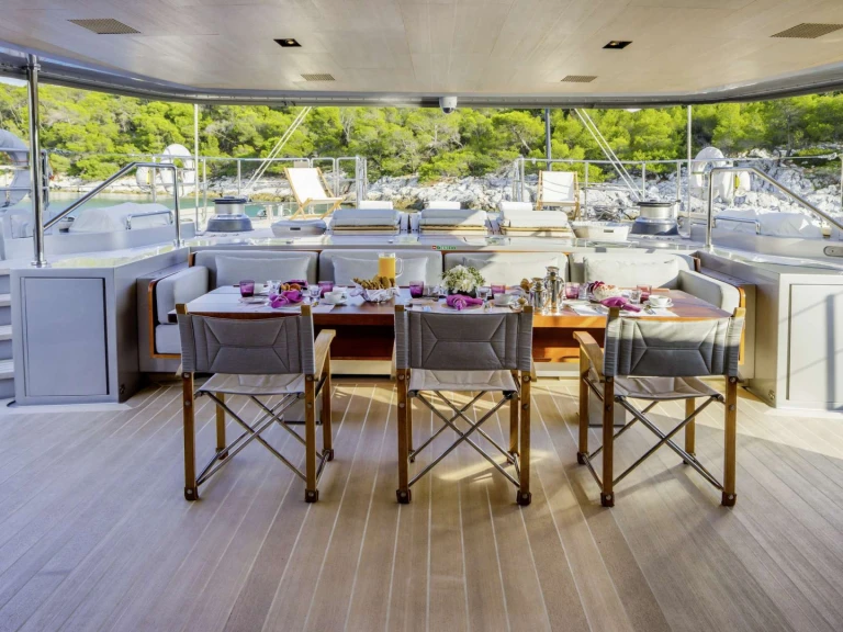 Vermietung Yacht Perini Navi mit Führerschein