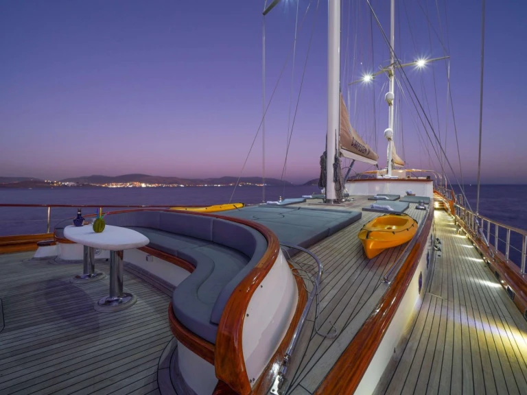 Custom built - Bodrum LA BELLA VITA (ex CARPE DIEM IV) mieten Marmaris