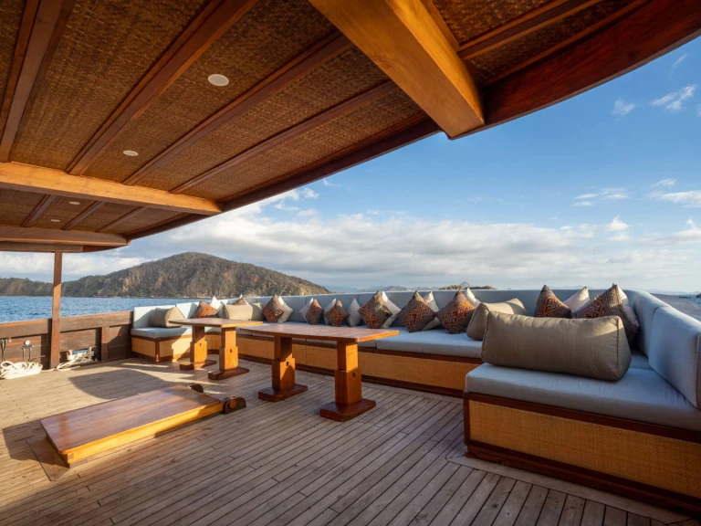  THE MAJ OCEANIC mieten Labuan Bajo
