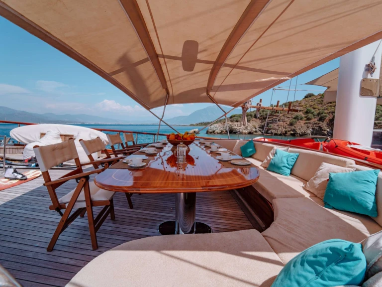 YachtCharter in Fethiye - Custom Gulet-Motor Sailor Lycian Queen auf SamBoat