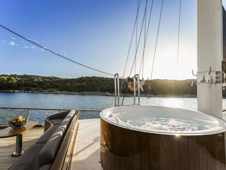 Yacht mieten in Kroatien - Custom Croatia