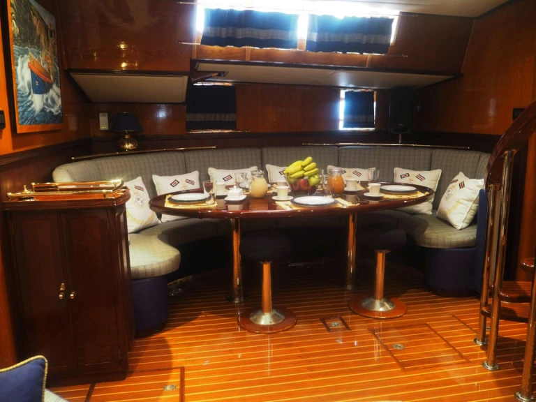 Yacht mit oder ohne Skipper Brooke Marin mieten in Athen