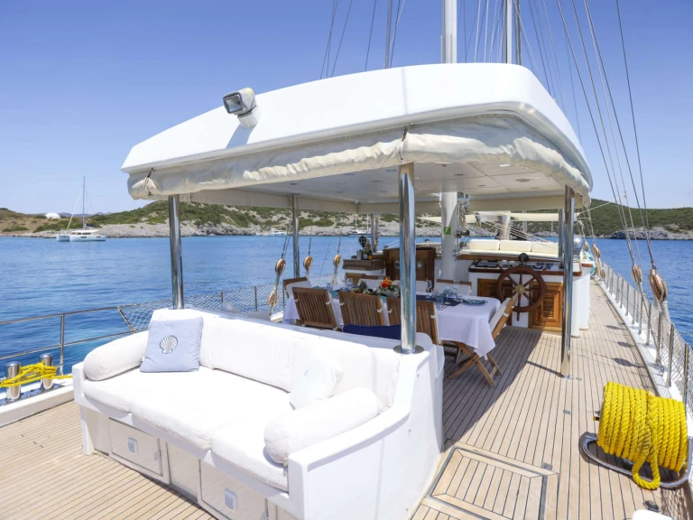 Ein Custom GAZELLA mieten in Bodrum