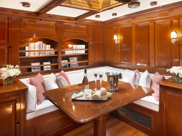 Hinckley NORTHERN STAR mieten Sag Harbor