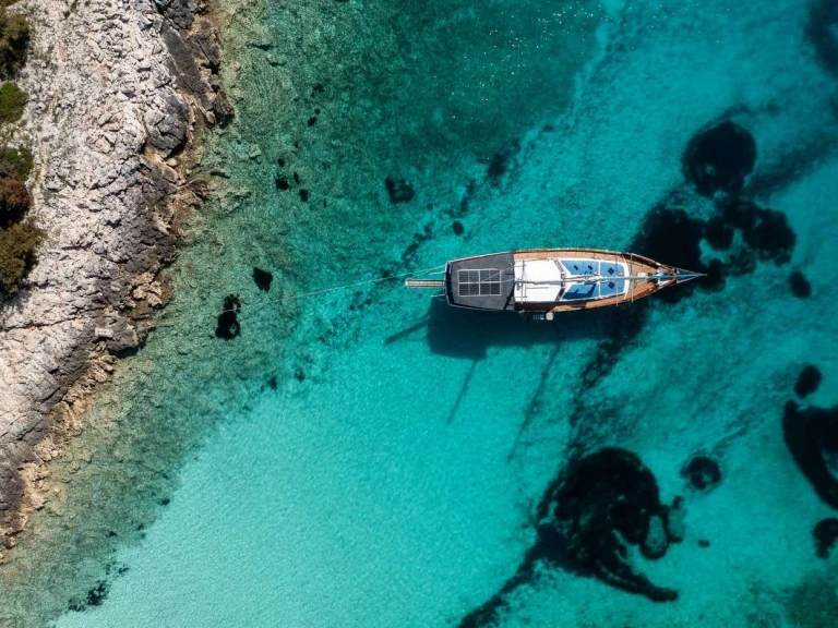 Ein Custom Hera mieten in Split