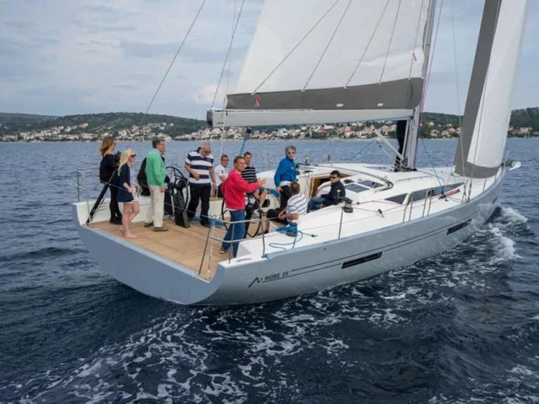 Yacht mieten in La Spezia -  ONE MORE