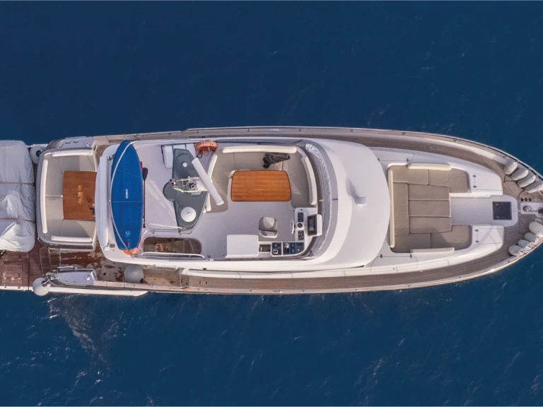 Motorboot mit oder ohne Skipper Azimut mieten in Forio