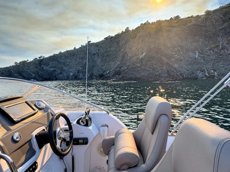 Bootsverleih Jeanneau Cap Camarat 8.5 WA Cerbère Samboat
