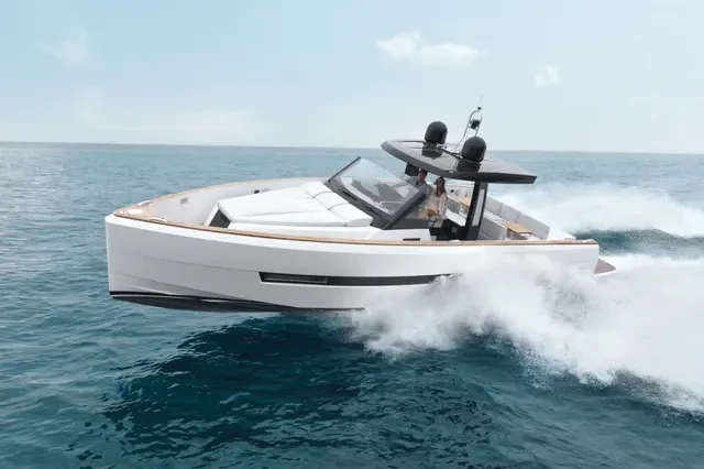 Boot mieten Saint-Tropez günstig Fjord 42 Open