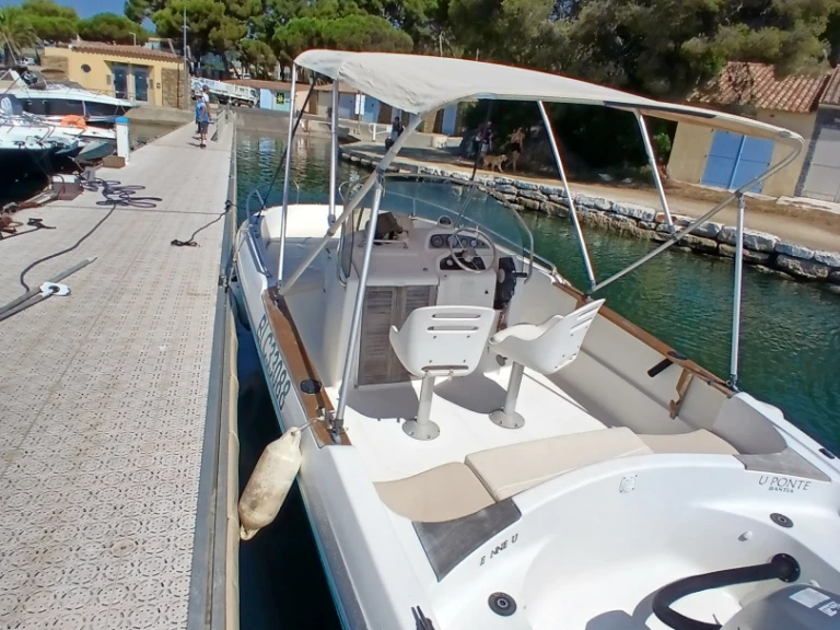 Bénéteau Cap ferret 650 mieten Bormes-les-Mimosas