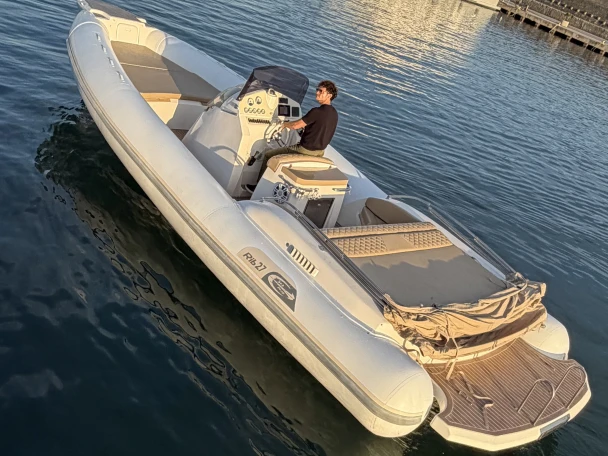 Schlauchboot mieten in Rapallo zum besten Preis