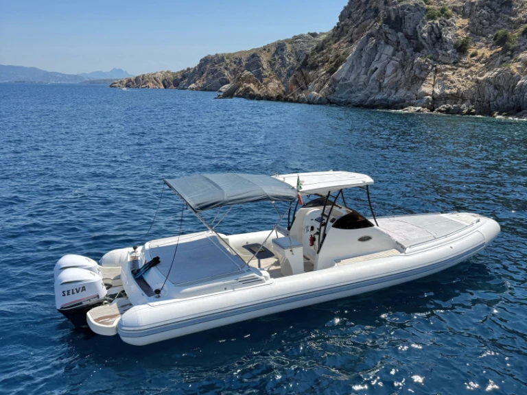 Schlauchboot mieten in Cannigione di Arzachena zum besten Preis