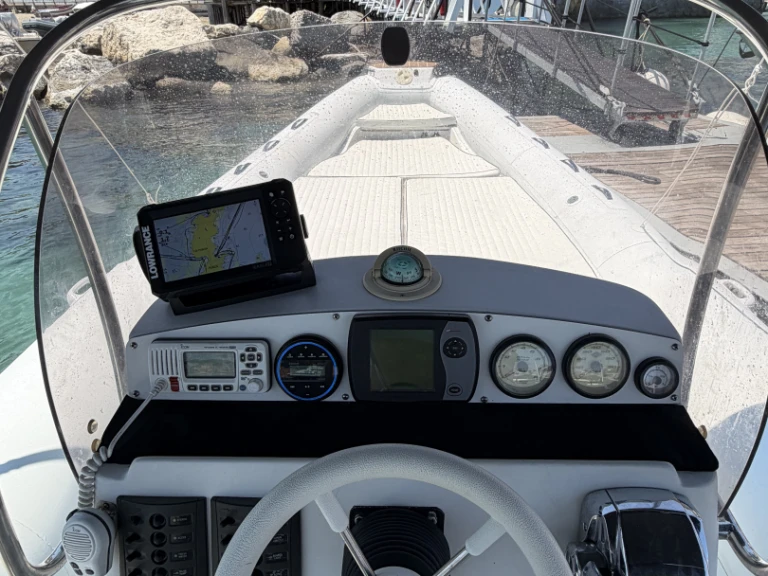 Vermietung Schlauchboot Nuova Jolly mit Führerschein