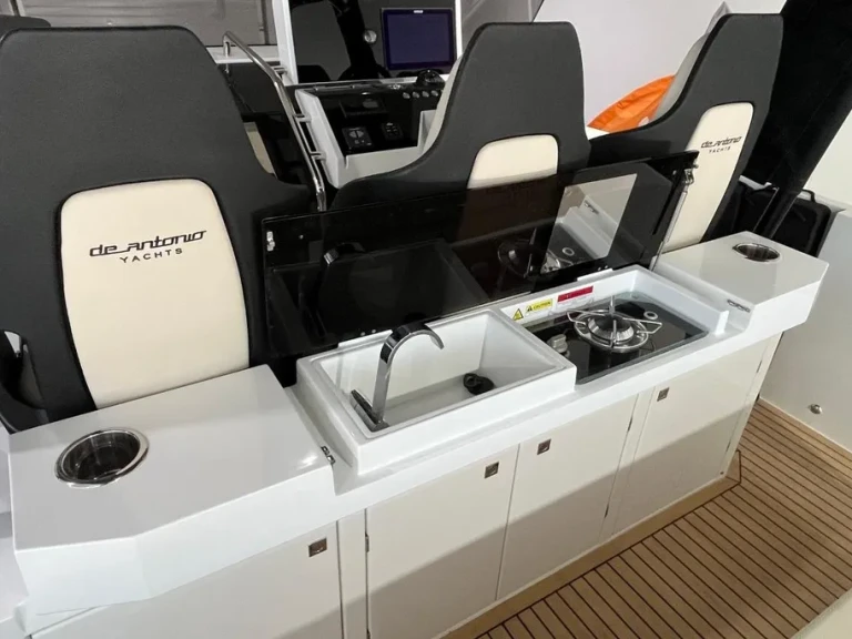 Motorboot mieten in Monaco zum besten Preis