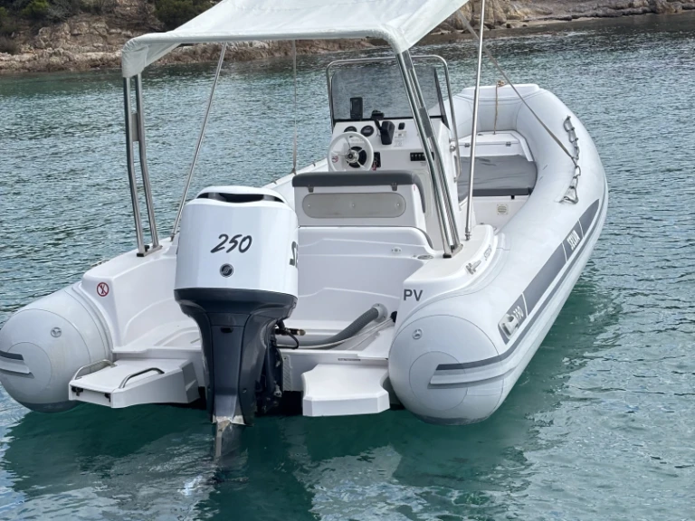 Schlauchboot mit oder ohne Skipper Joker Boat mieten in Hyères