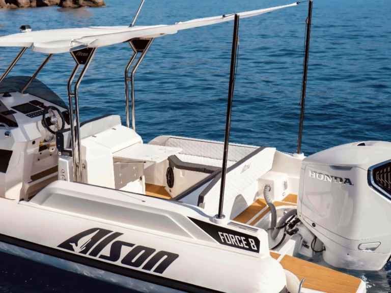 YachtCharter in La Maddalena - Alson Force 8 auf SamBoat