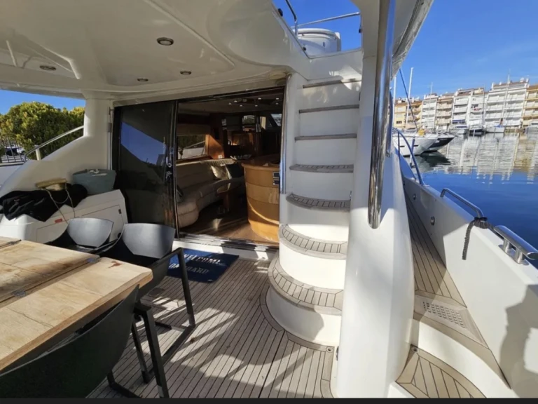 Sunseeker Manhattan 74 MK II mieten Golfe-Juan