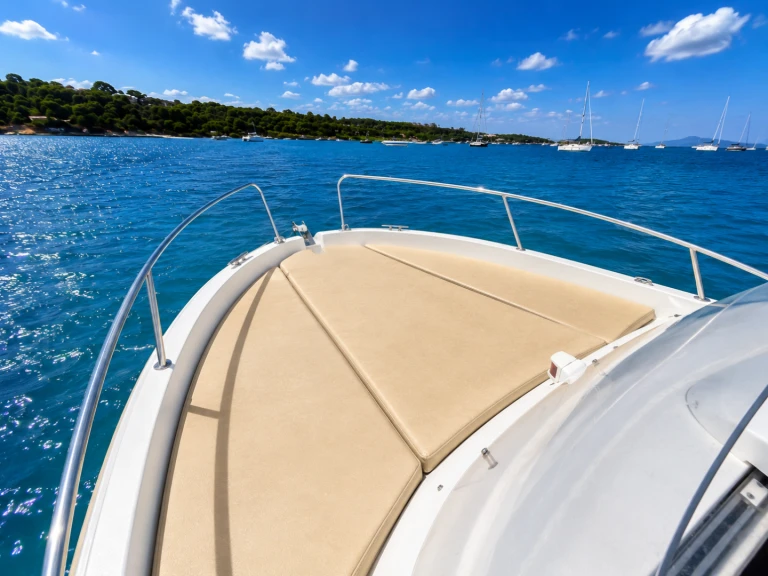 Bootsverleih Jeanneau Cap Camarat 555 WA Mandelieu-la-Napoule Samboat