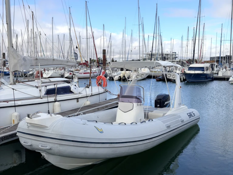 Schlauchboot mit oder ohne Skipper Sacs mieten in La Rochelle