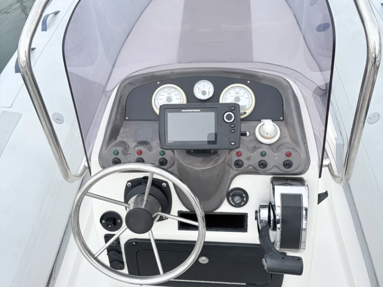 Schlauchboot mieten in La Rochelle zum besten Preis