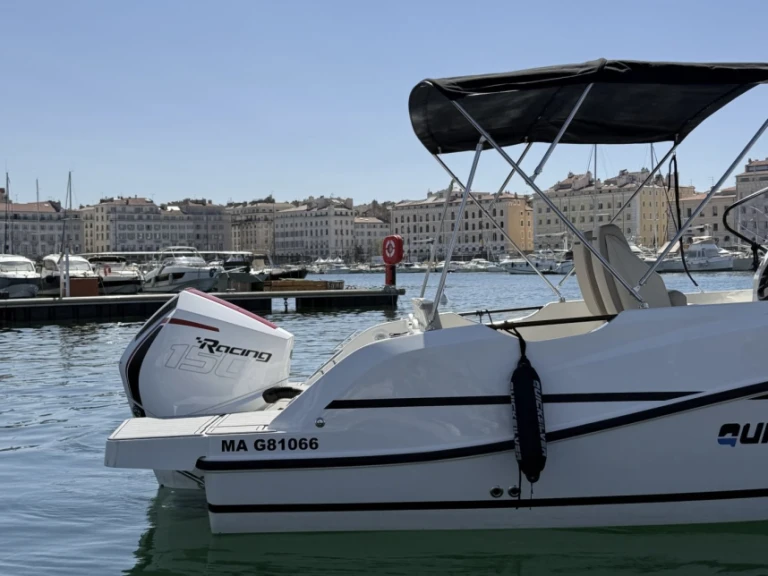 Quicksilver Quicksilver 705 Cruiser mieten Marseille