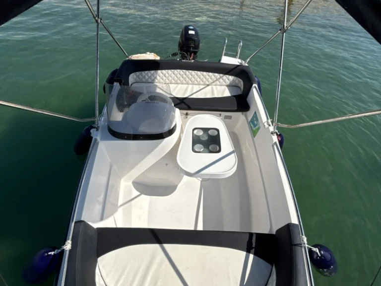 Motorboot mieten in Marseille - kruger laser
