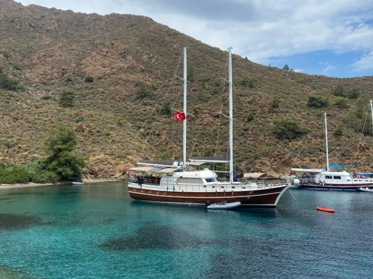 Vermietung Segelboot Custom Made mit Führerschein