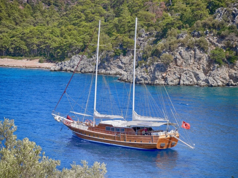 Ein Custom Made Custom made mieten in Marmaris