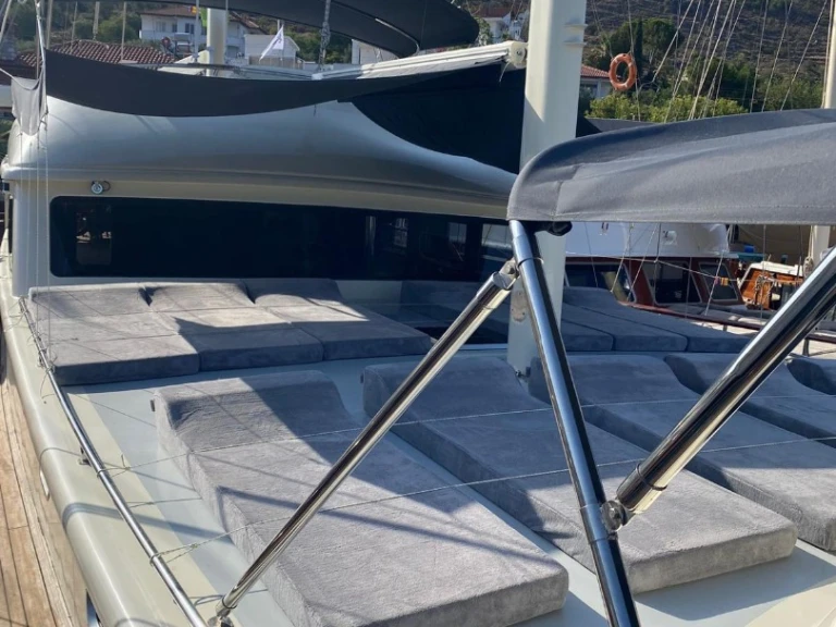 Vermietung Segelboot Custom Made mit Führerschein