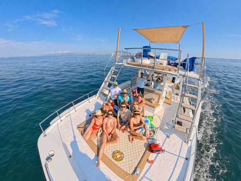 YachtCharter in Puerto Vallarta - Custom Made custom auf SamBoat