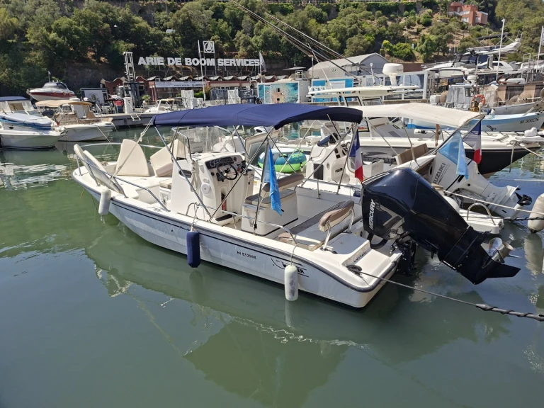 Motorboot mieten in Port de la Rague - Boston Whaler Boston Whaler 220 Dauntless