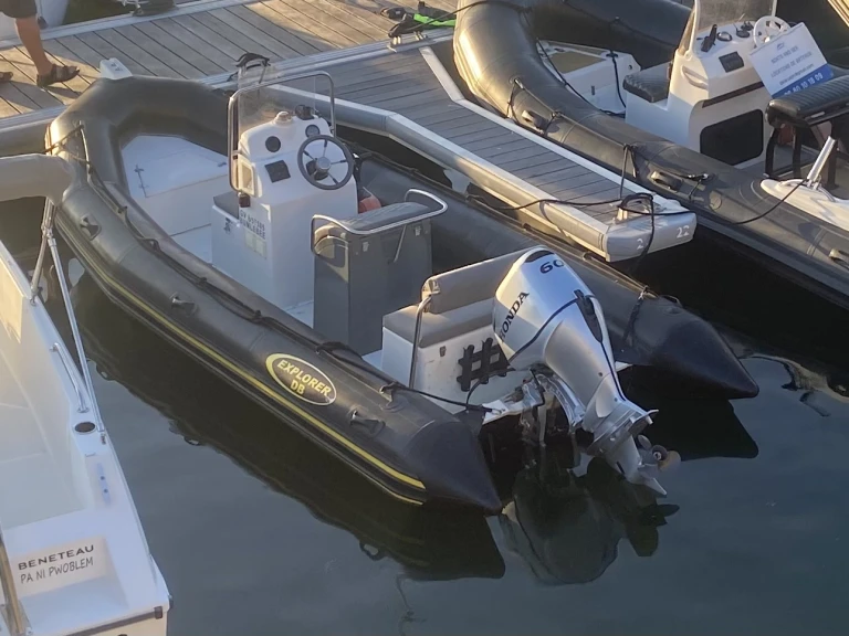 Schlauchboot mieten in Bénodet - Bombard Explorer 550 SP