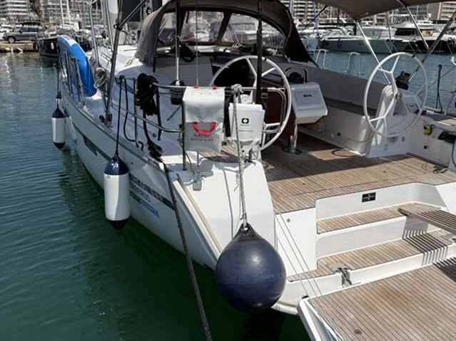 Segelboot mit oder ohne Skipper Bavaria mieten in Lefkáda