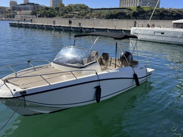 YachtCharter in Marseille - Quicksilver Activ 675 Sundeck auf SamBoat