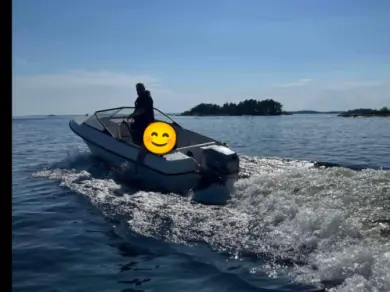 Skibsplast 460 VS, approx. 15 ft / ca. 4.6 m• MARINEER 75 mieten Nannestad