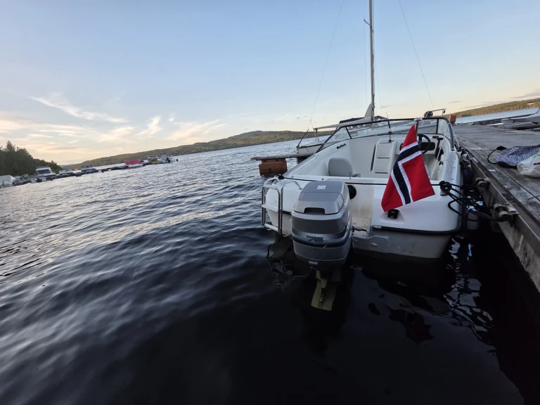 Skibsplast 460 VS, approx. 15 ft / ca. 4.6 m• MARINEER 75 mieten Nannestad