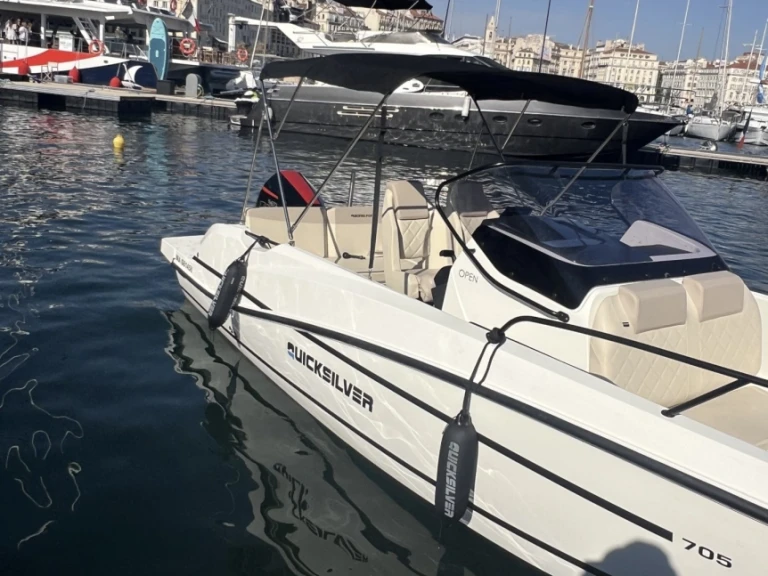 Boot mieten Marseille günstig Quicksilver 705 Cruiser