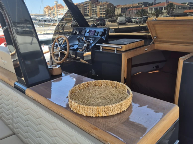 nautica esposito positano 38 mieten Le Lavandou