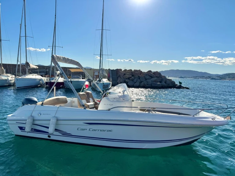 Motorboot mit oder ohne Skipper Jeanneau mieten in Cannes