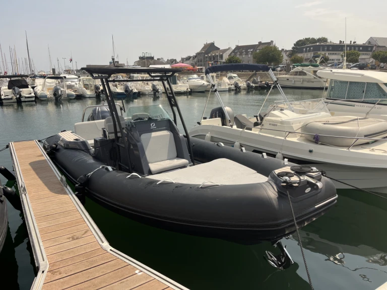 Schlauchboot mieten in La Trinité-sur-Mer - Zodiac Medline 7.5