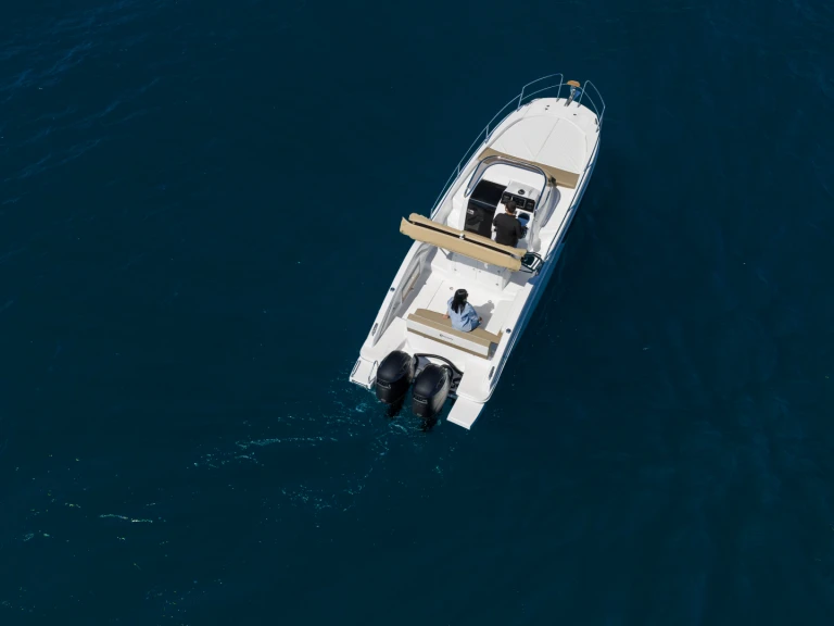 Ein Idea Marine 80 WA mieten in Porto di Salerno