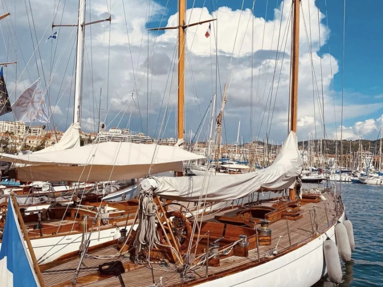 Segelboot mit oder ohne Skipper Chantier Bonnin mieten in Marseille