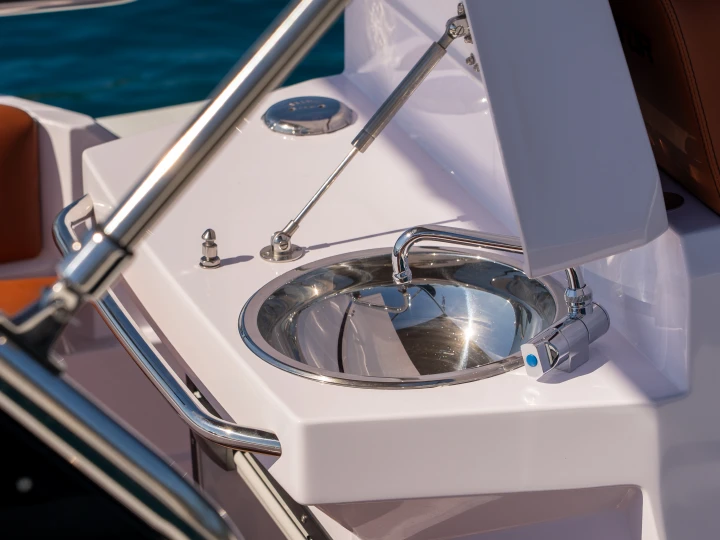 Italboats Stinger 24 gt mieten Skiathos