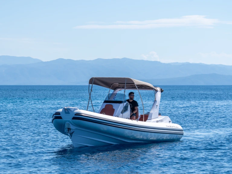 YachtCharter in Skiathos - Italboats Stinger 24 gt auf SamBoat