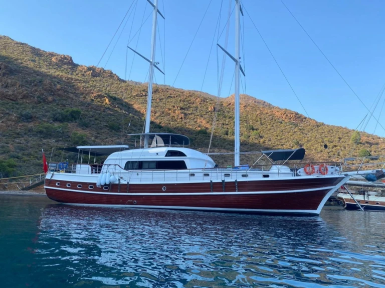 Ein Custom Made Custom made mieten in Marmaris